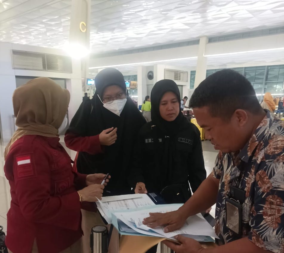 Siaran Pers : 22 Orang Pengungsi Diberangkatkan dari Jakarta